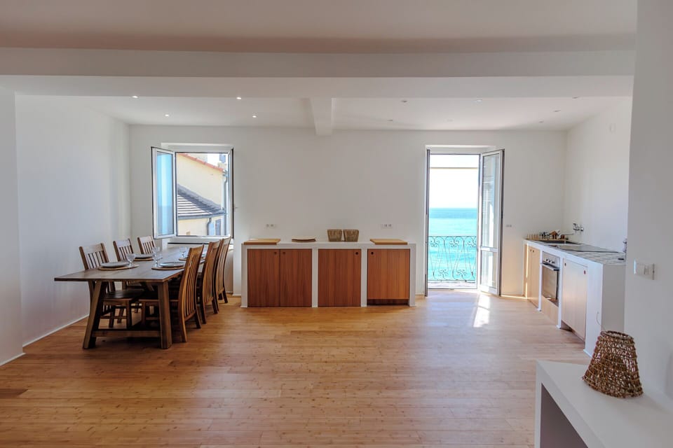 Apartment, Balcony, Sea View | Private kitchen | Fridge, oven, stovetop, dishwasher