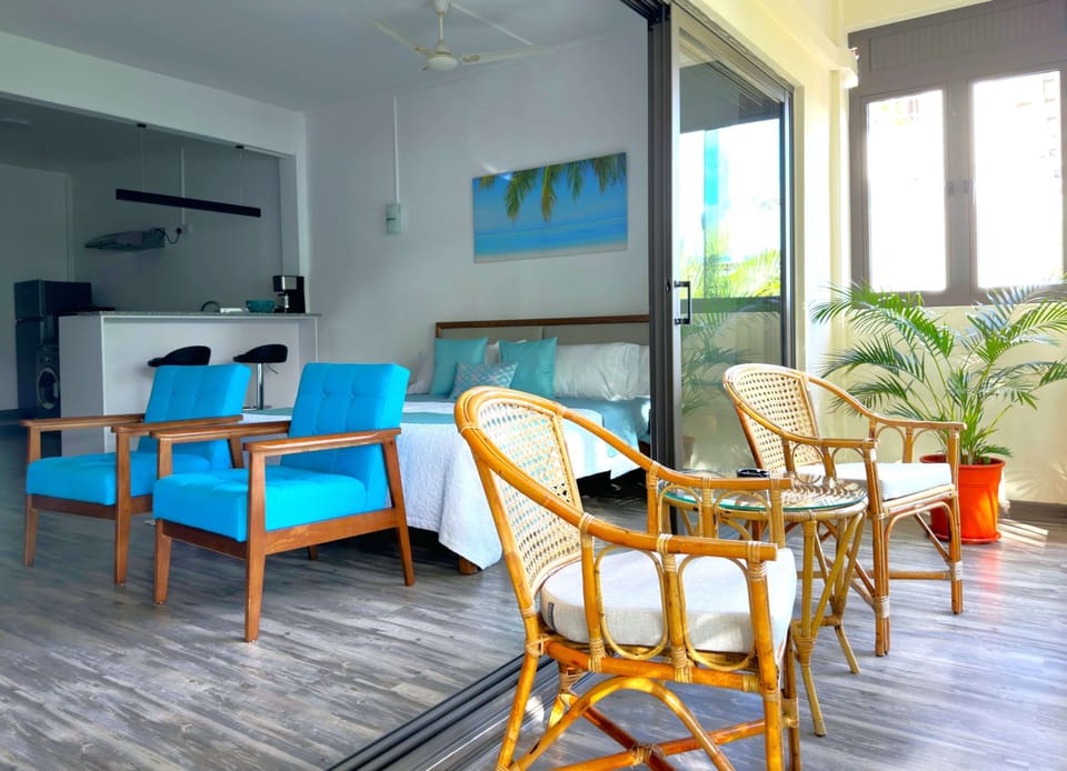 Superior Studio | In-room safe, blackout drapes, WiFi (free), bed sheets