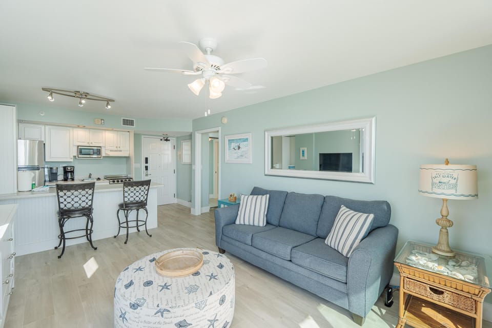 Condo, 1 King Bed with Sofa bed (Lovers Key #1106) | Living area