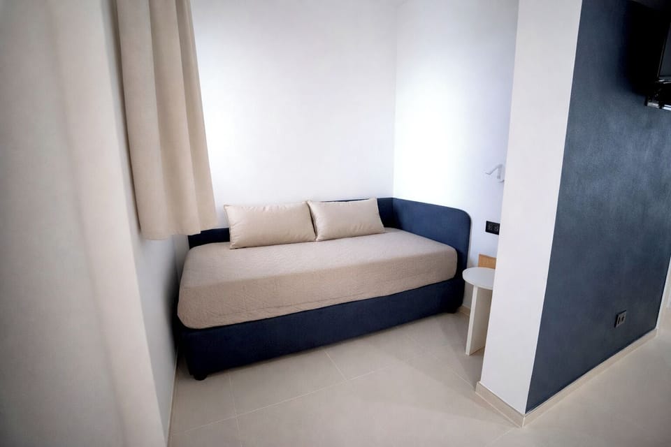 Superior Triple Room, Pool View | Extra beds
