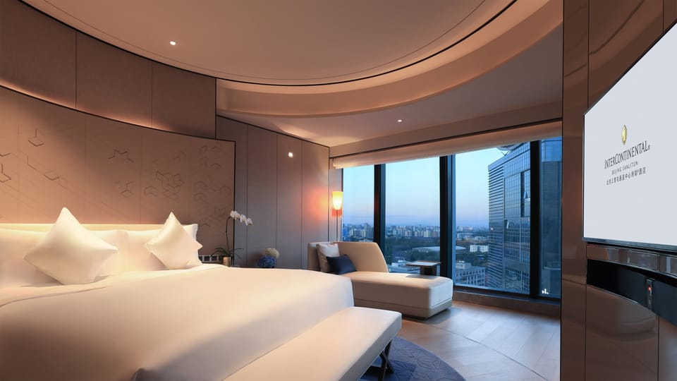 Premium bedding, minibar (some free items), in-room safe, desk