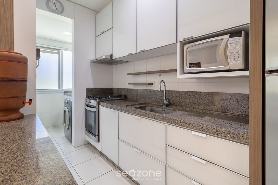 Basic Apartment | Private kitchen