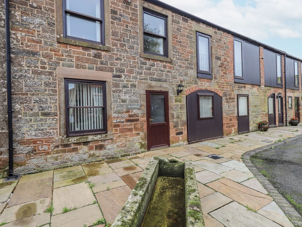 Cottage | Property grounds