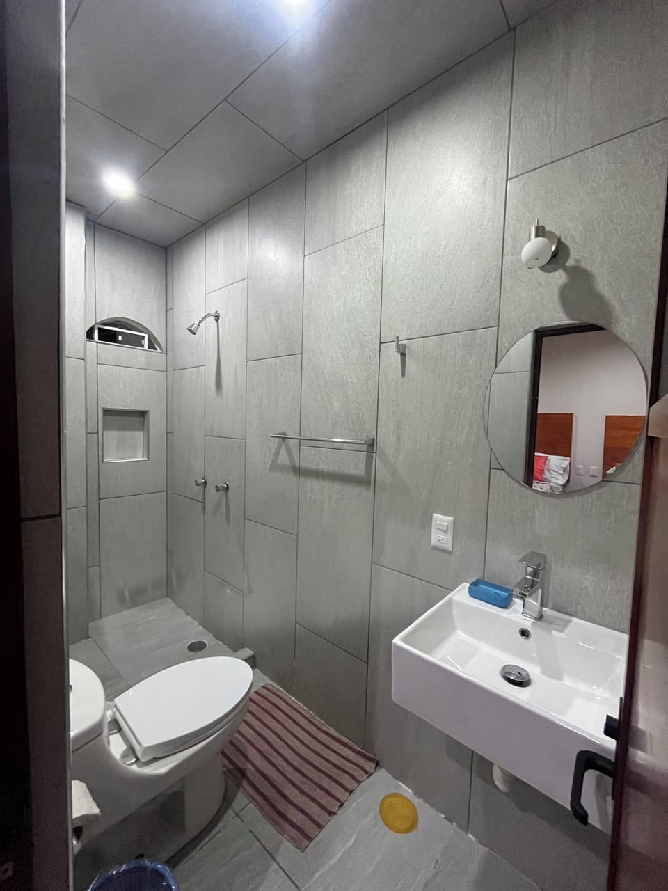 Family Double Room, 2 Queen Beds, Private Bathroom | Bathroom | Shower, towels, soap, shampoo