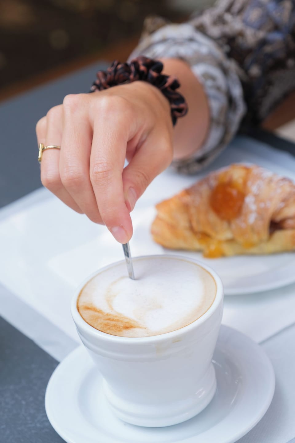 Free daily self-serve breakfast