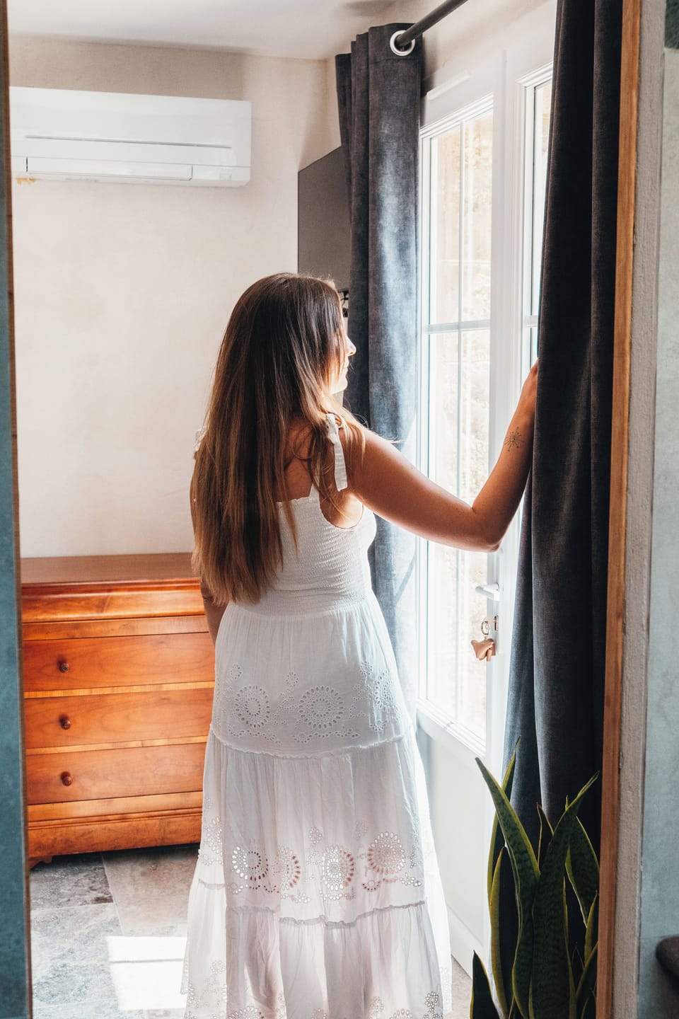 Comfort Room, Mountain View | In-room safe, blackout drapes, soundproofing