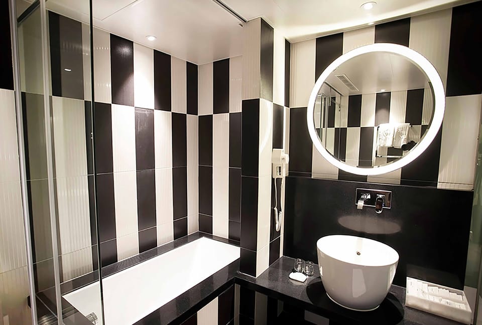 Standard Double Room | Bathroom | Separate tub and shower, hair dryer, slippers, towels