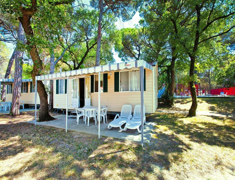 Mobile Home | Exterior