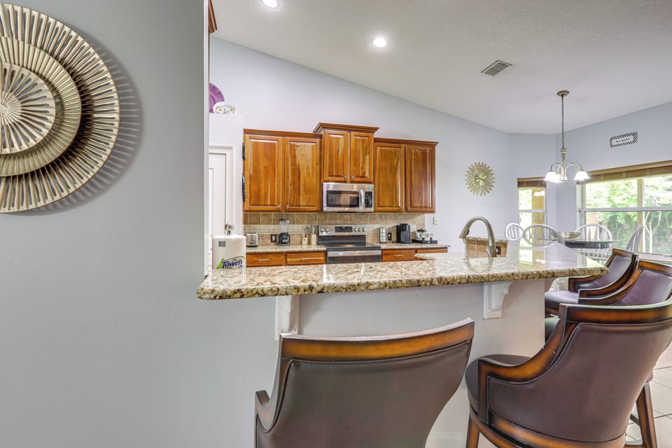 House (3 Bedrooms) | Interior