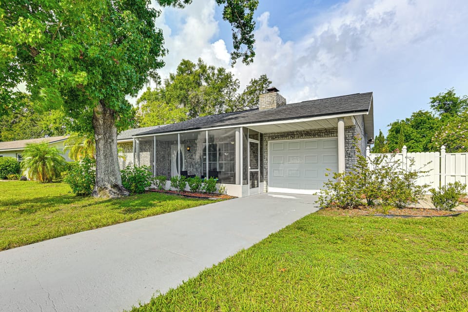 House (3 Bedrooms) | Front of property