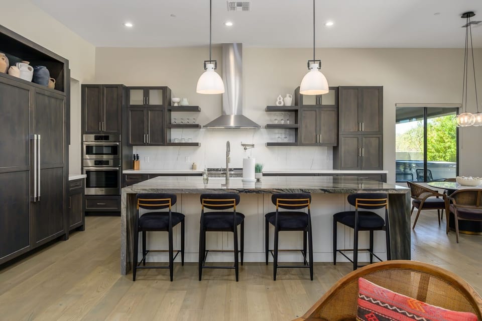House, 4 Bedrooms | Private kitchen | Coffee/tea maker, fridge, oven, toaster