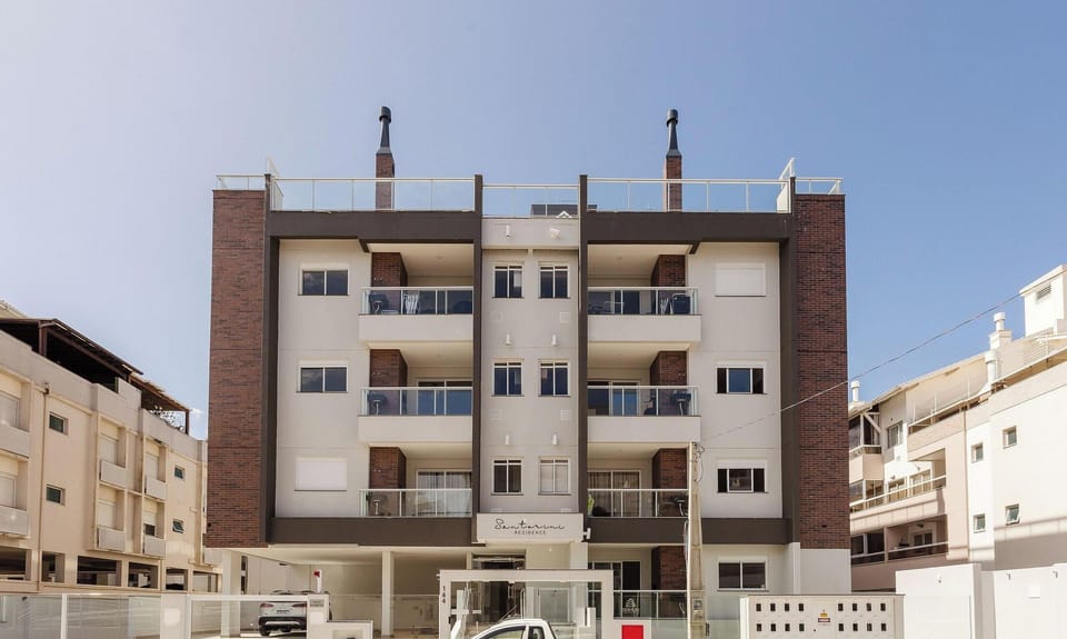 Basic Apartment | Exterior