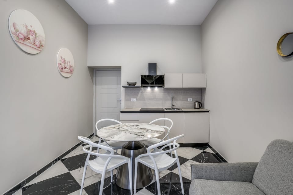 House | 1 bedroom