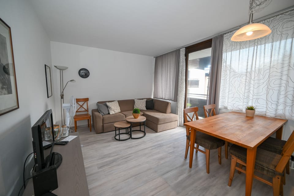 House | 1 bedroom