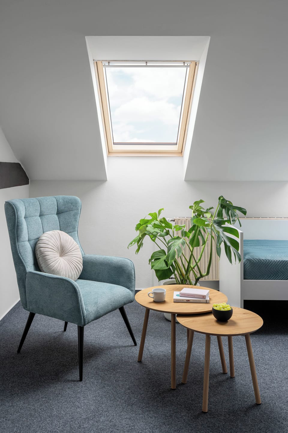 Deluxe Triple Room | Minibar, cribs (free), WiFi (free), bed sheets