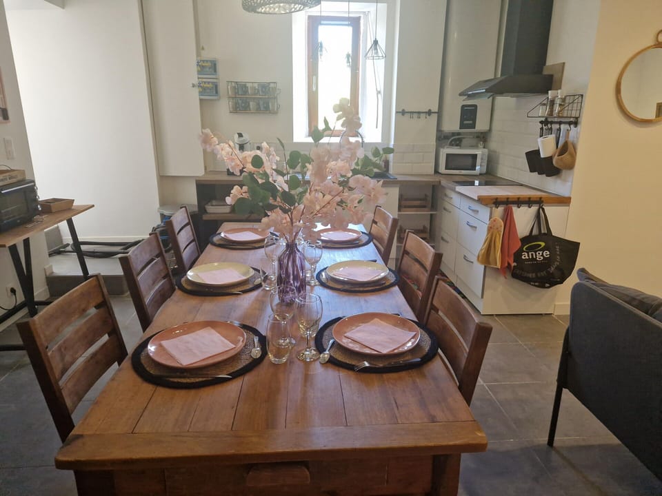 Apartment | Dining