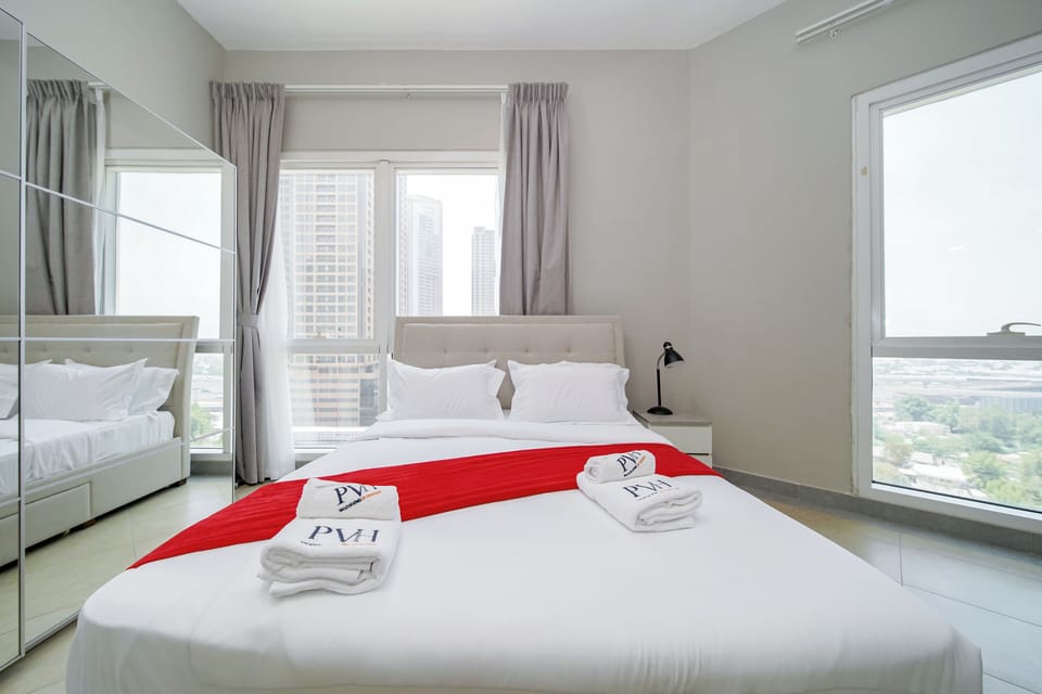 Exclusive Studio, City View | In-room safe, blackout drapes, soundproofing, iron/ironing board