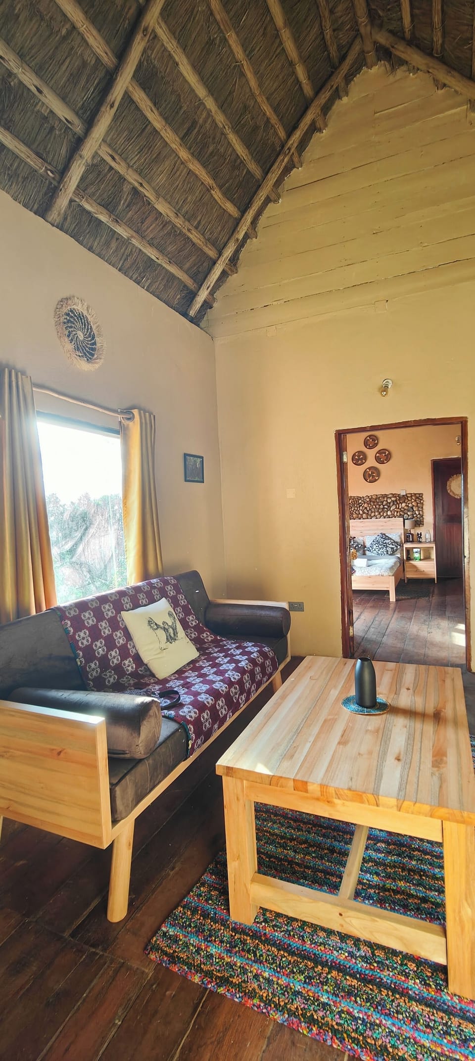 Traditional Quadruple Room | Individually decorated, individually furnished, bed sheets