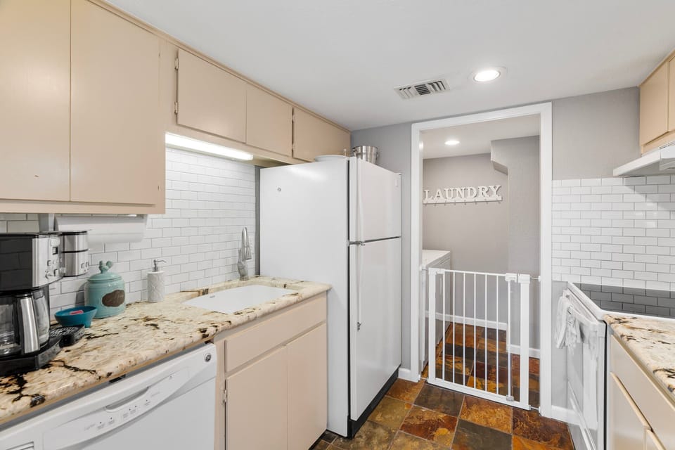 Condo, Multiple Beds, Pool Access, City View (101 Cove West) | Private kitchen | Coffee/tea maker
