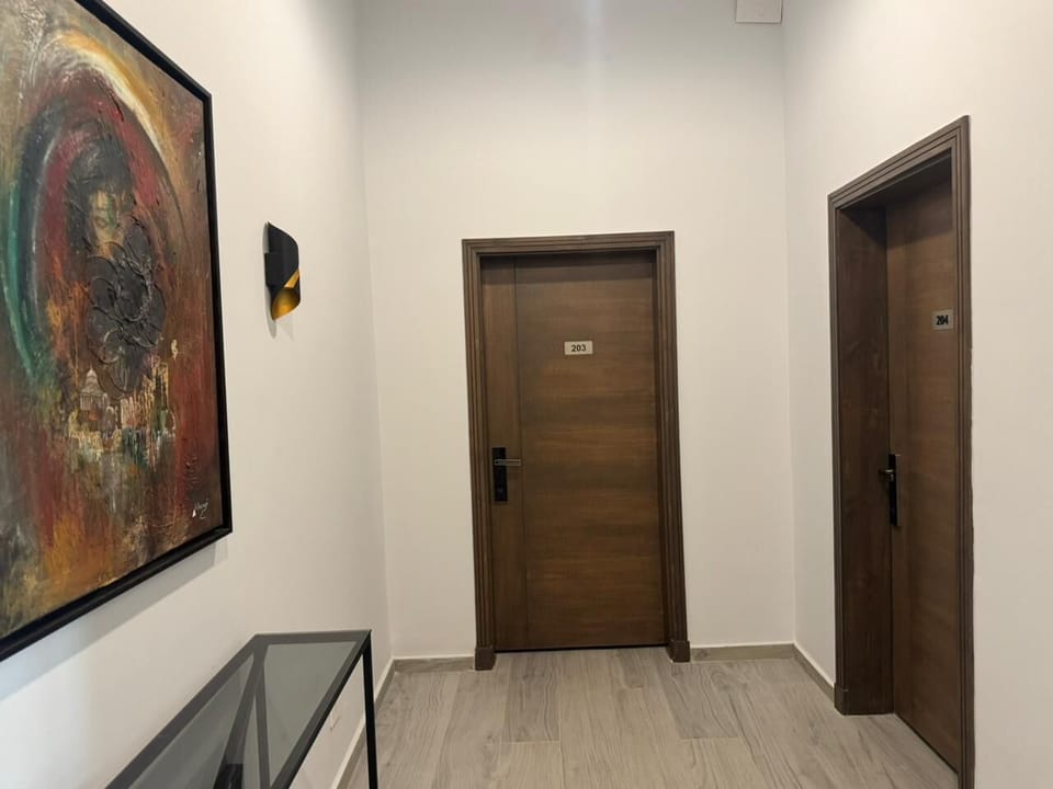 Superior Suite, Balcony, Mountain View | In-room safe, soundproofing, WiFi (free)