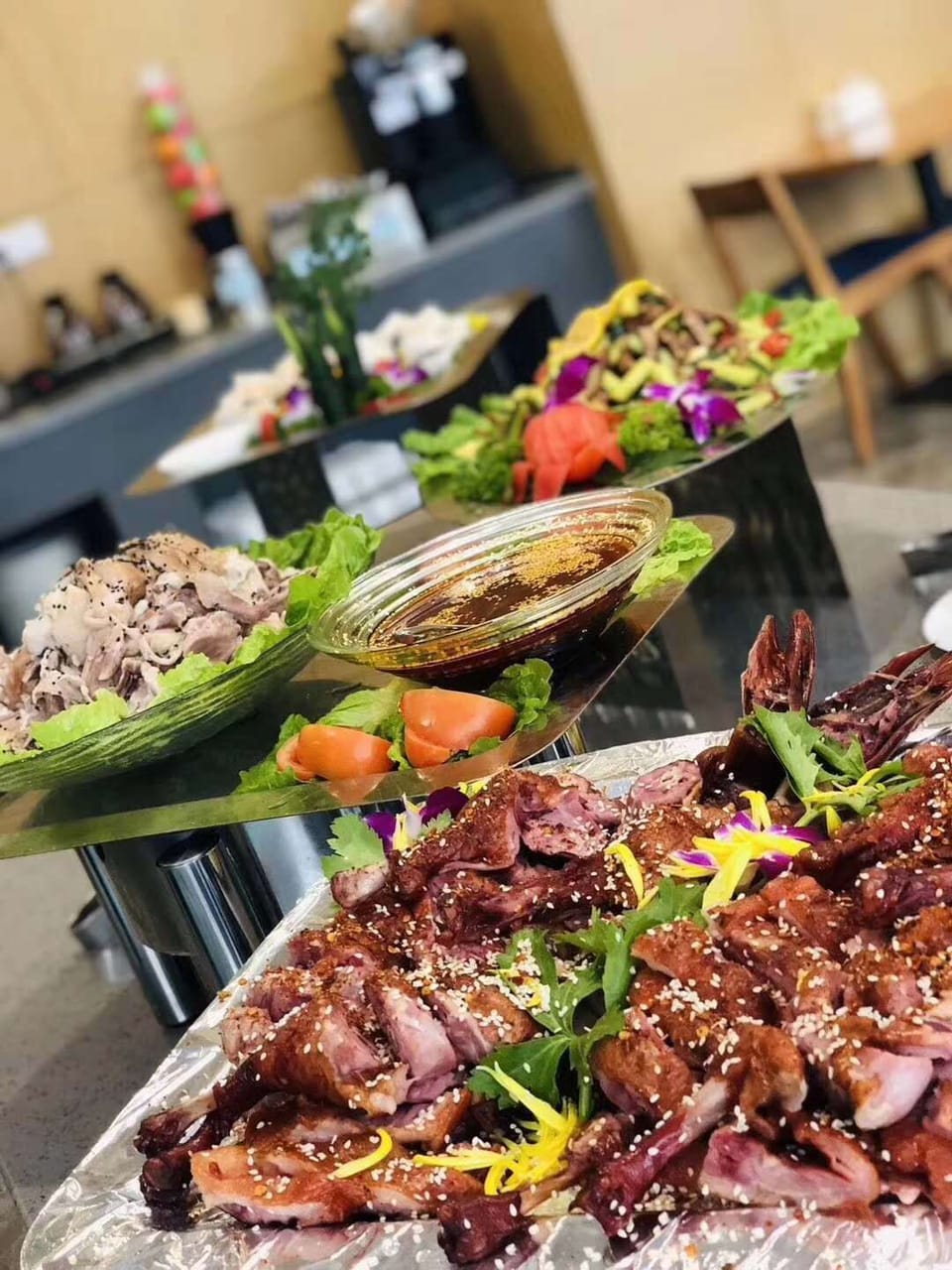 Free daily buffet breakfast