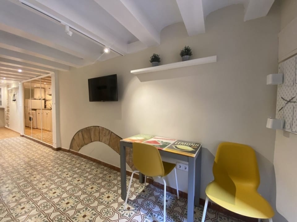 House | 1 bedroom