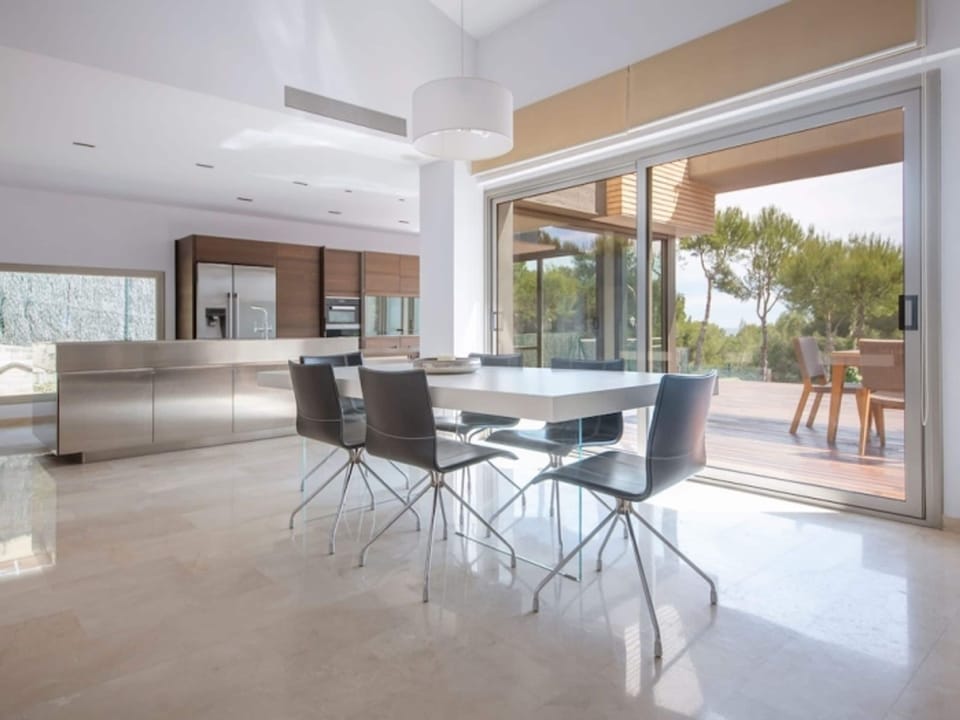 House | 5 bedrooms