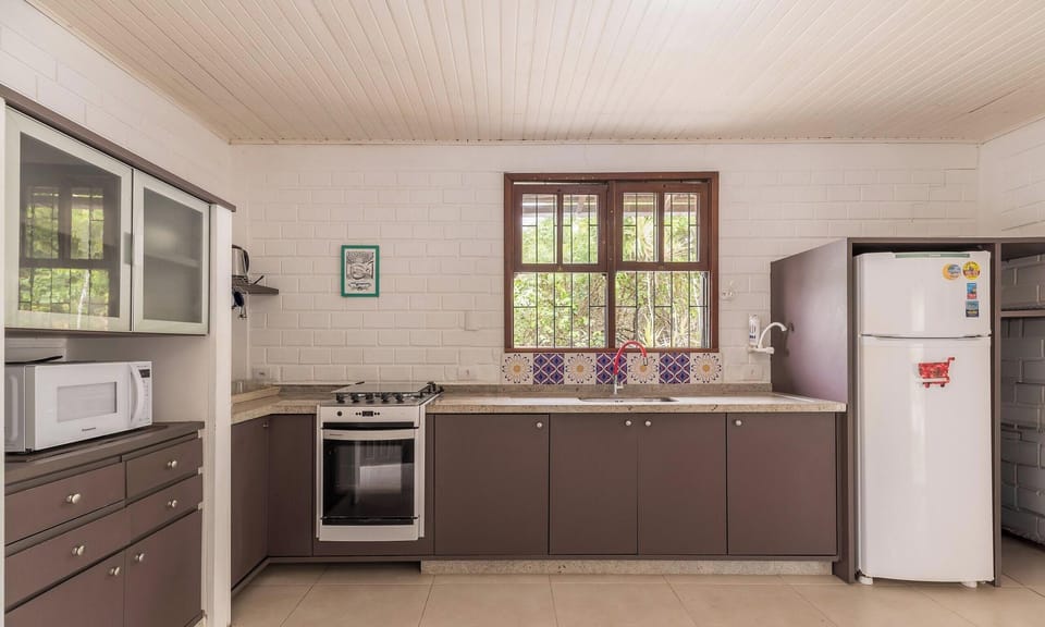 Villa | Private kitchen | Cookware/dishes/utensils