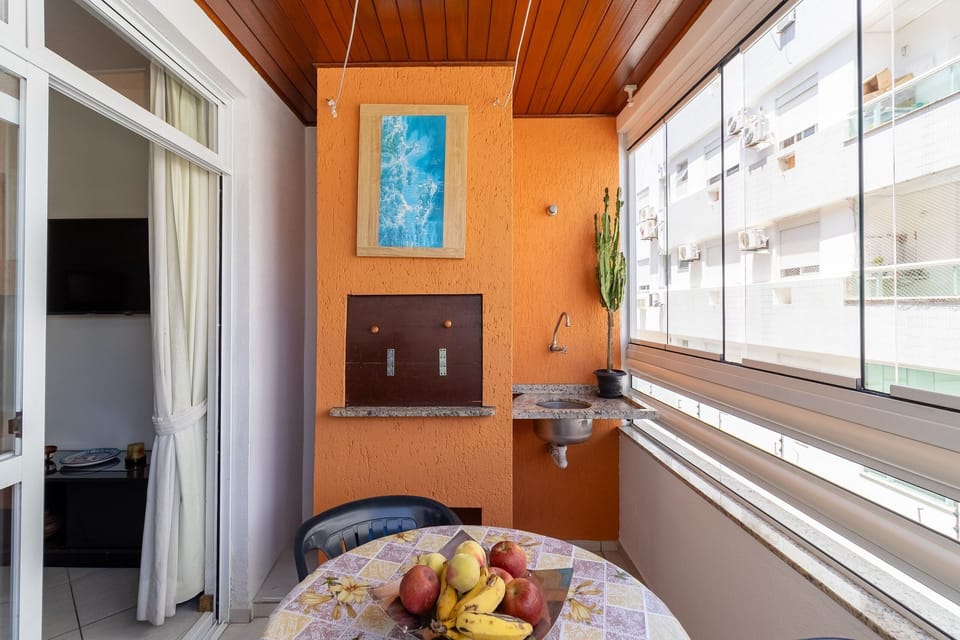 Apartment | Dining