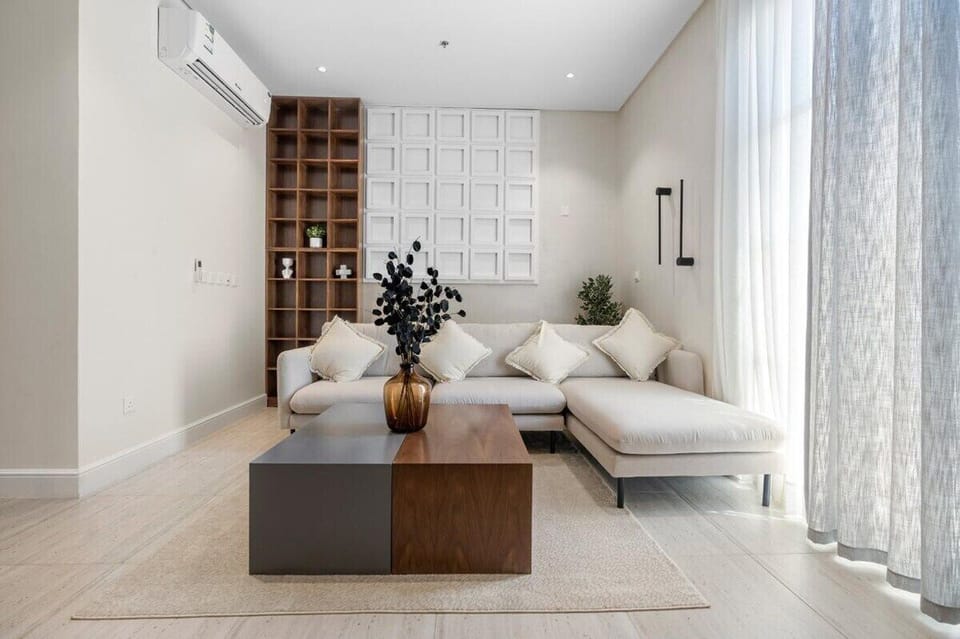 Apartment (2 Bedrooms) | Front of property