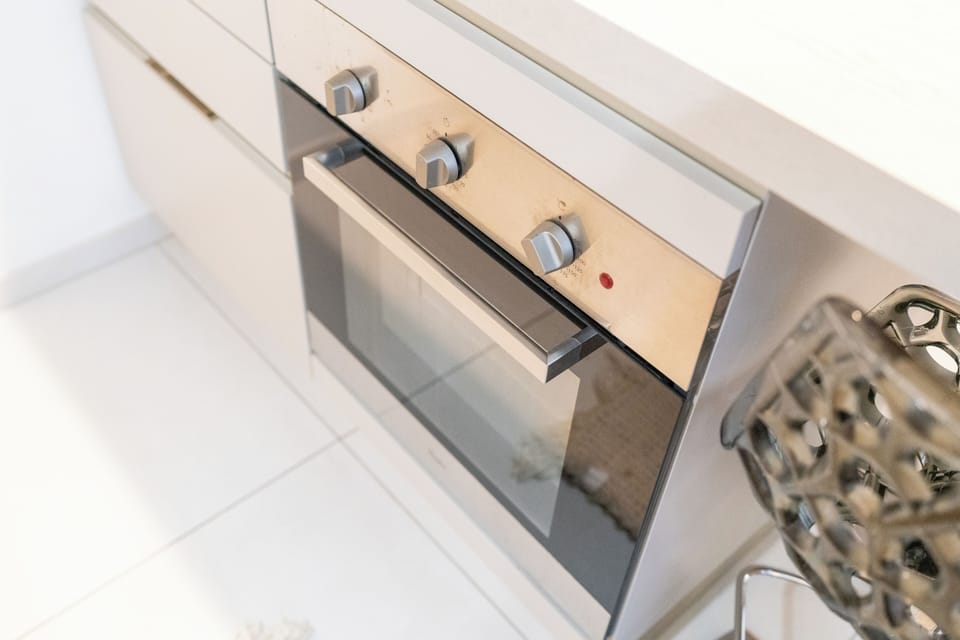 Superior Condo, Balcony, City View | Private kitchen | Full-size fridge, microwave, oven, stovetop
