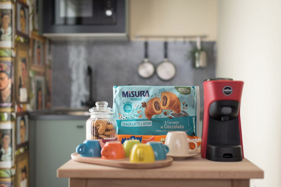 Free daily self-serve breakfast