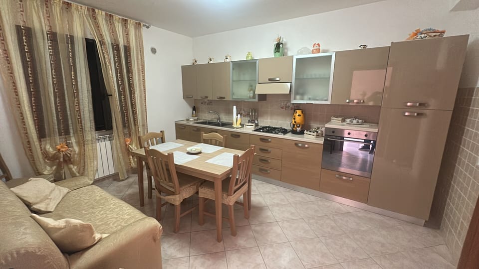 Shared fridge, microwave, highchair