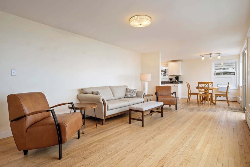 House, Multiple Beds, Patio, Ocean View (Wave Therapy) | Living area | 42-inch flat-screen TV with digital channels