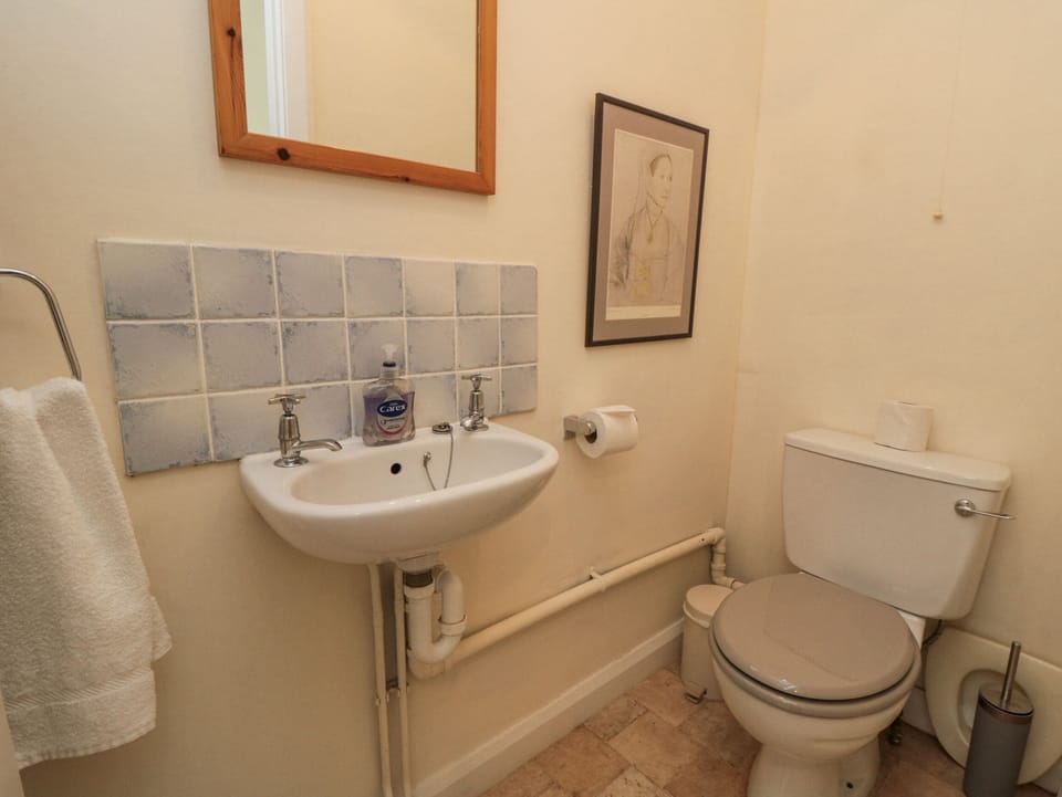 Low Muffles Bridge Cottage in England