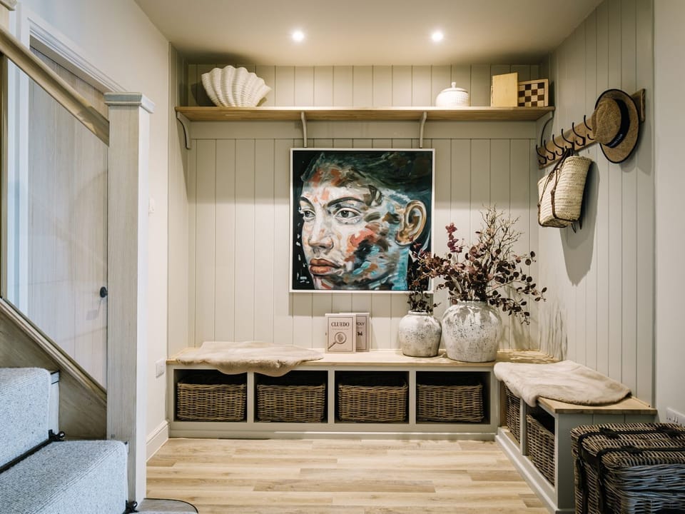 Calm Waters Luxury Beach House Cottage in Bridlington