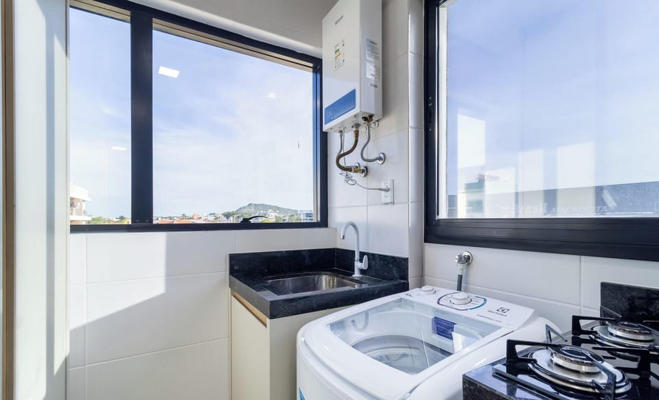 Basic Apartment | Private kitchen | Cookware/dishes/utensils