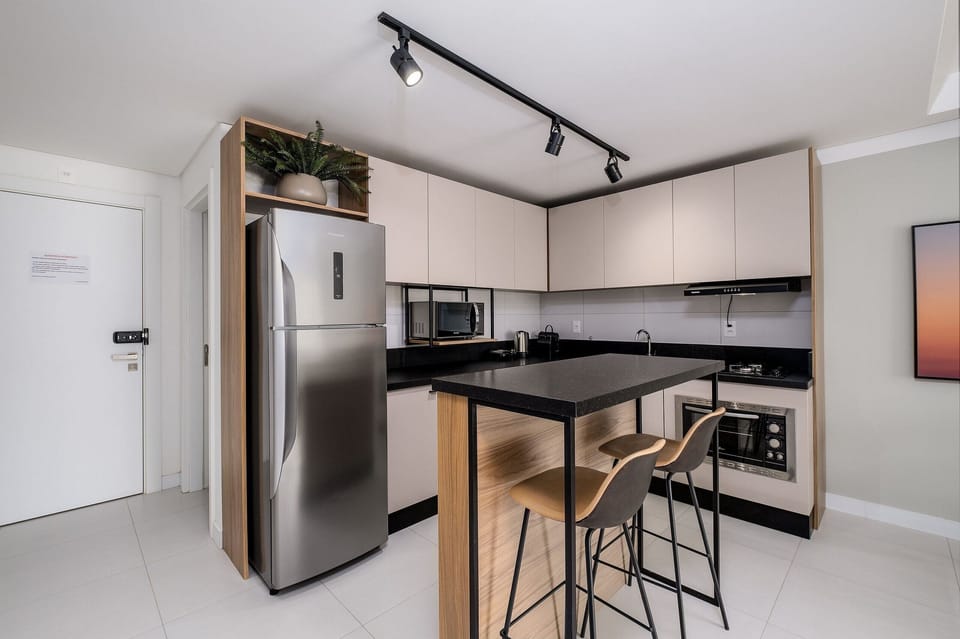 Basic Apartment | Private kitchen | Cookware/dishes/utensils