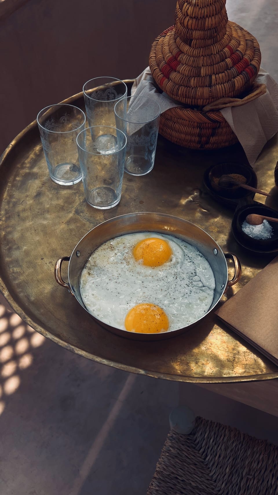 Free daily full breakfast