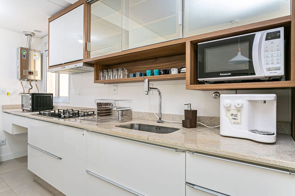 Basic Apartment | Private kitchen | Cookware/dishes/utensils