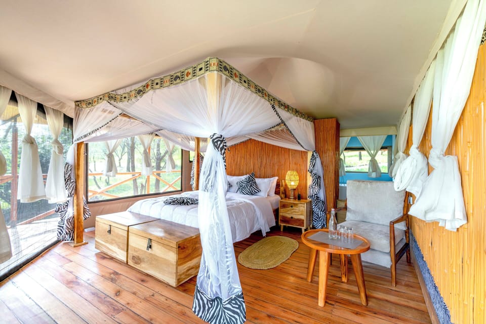 Luxury Room, Balcony, Valley View | Desk, laptop workspace, free WiFi