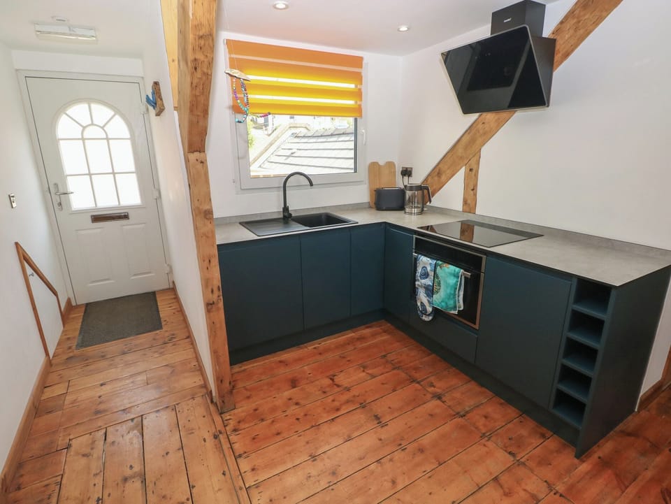 Cottage | Interior