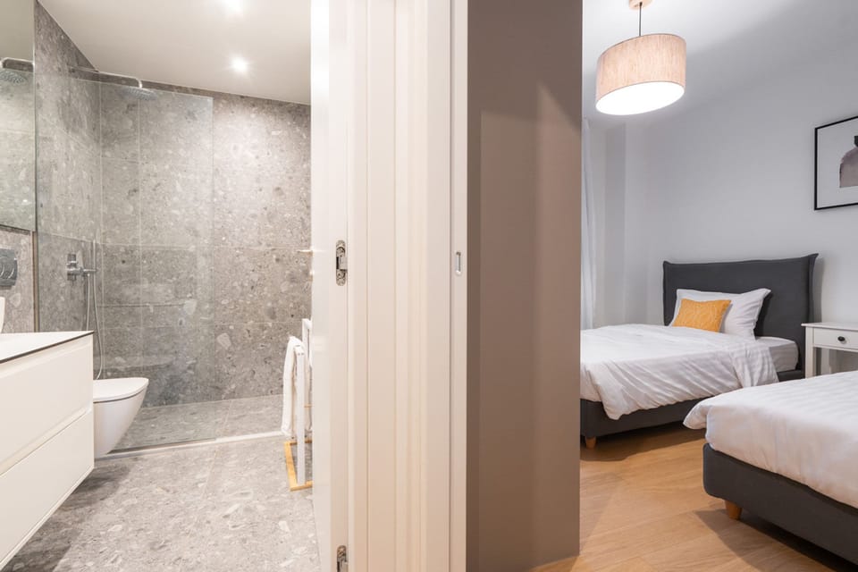 LIV Athinum 1 - Luxury Apartment 4C Apartment in Athens