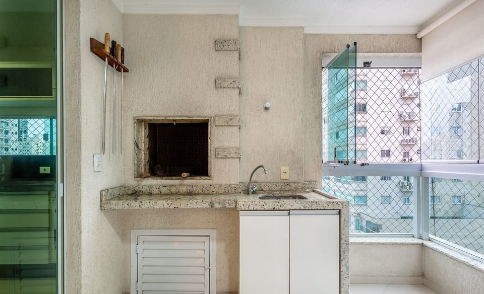 Basic Apartment | Interior