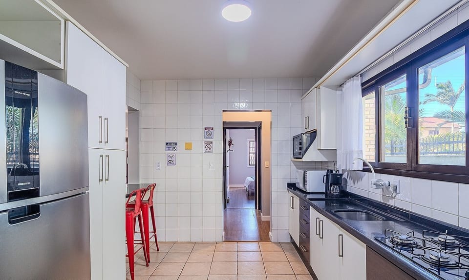 Basic Villa | Private kitchen | Cookware/dishes/utensils