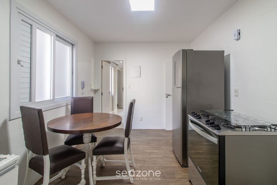Basic Apartment | Private kitchen | Cookware/dishes/utensils
