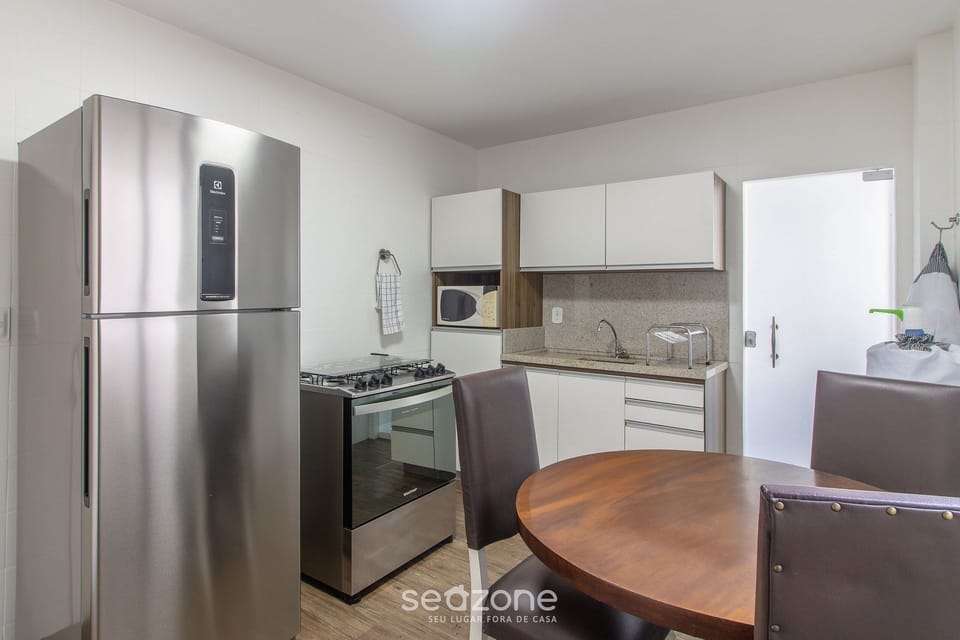 Basic Apartment | Private kitchen | Cookware/dishes/utensils