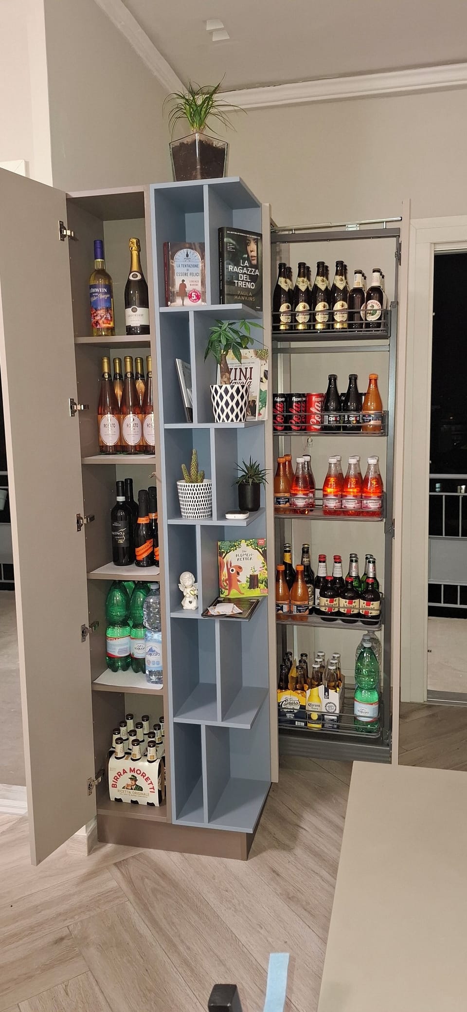 Snack bar