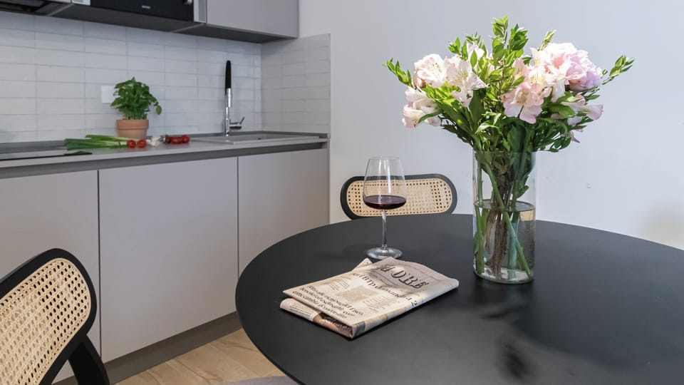 Apartment (1 Bedroom) | Interior