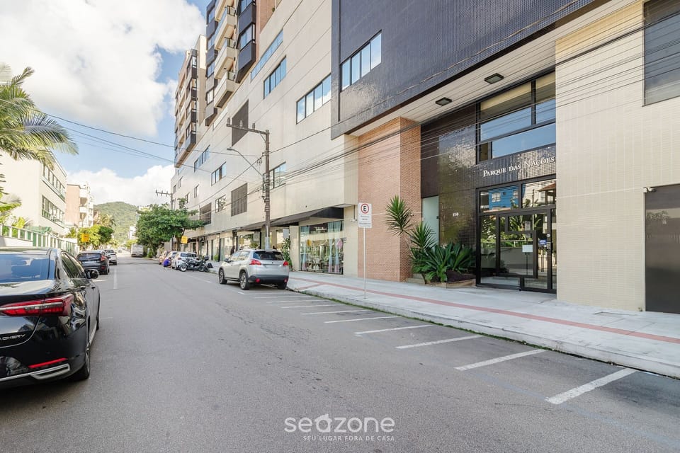 Basic Apartment | Exterior